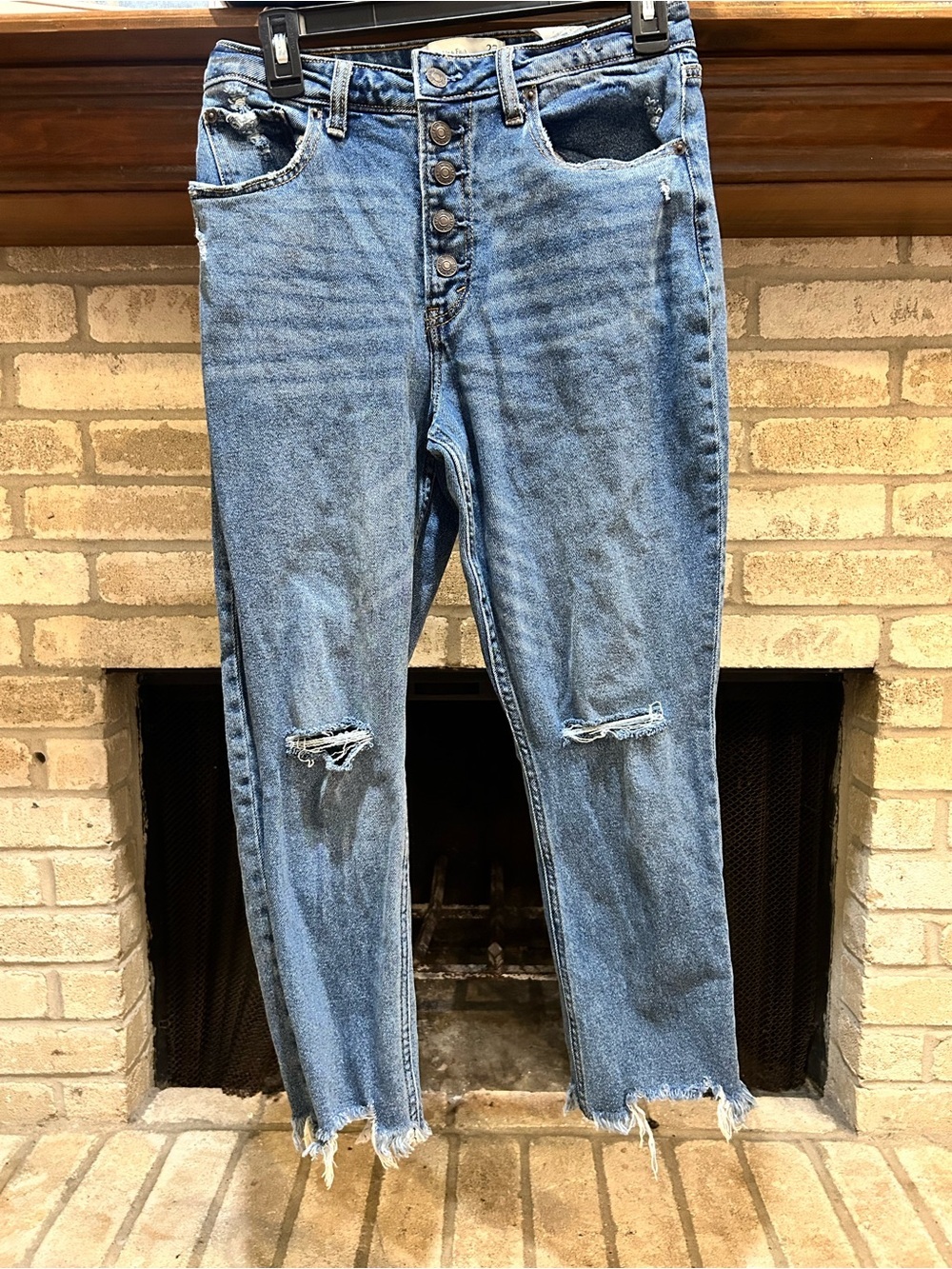 Abercrombie & Fitch Light Blue Straight-Leg Distressed Jeans EUC